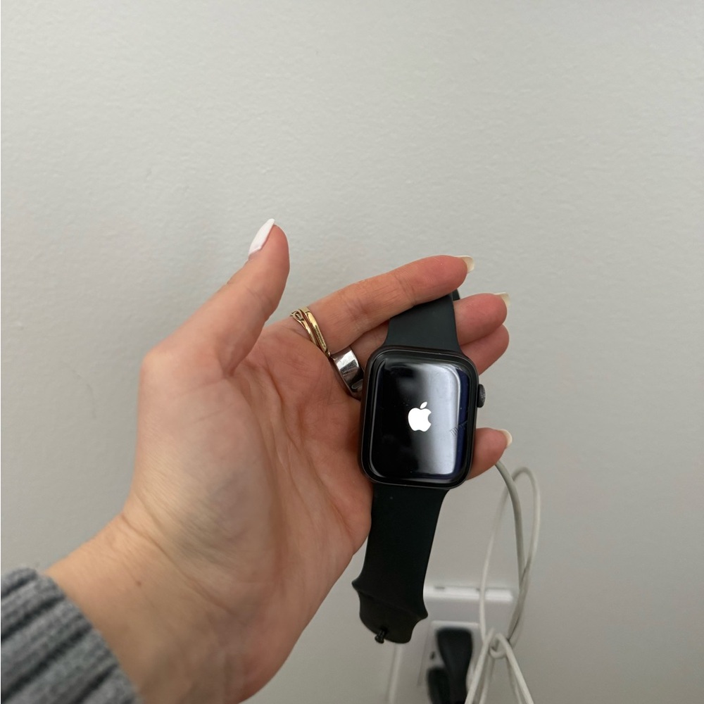 Apple Midnight Black Smartwatch